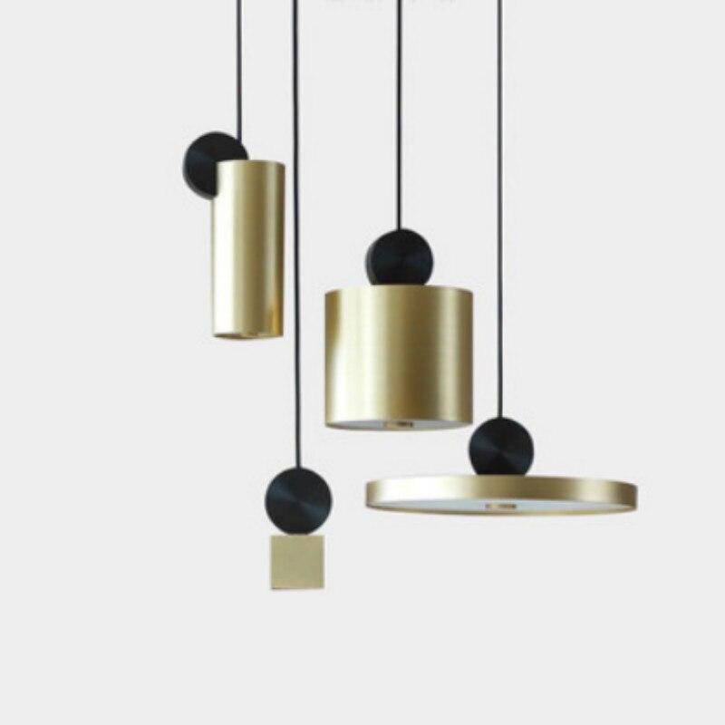 Suspension design LED avec abat-jour métal arrondi style Industriel