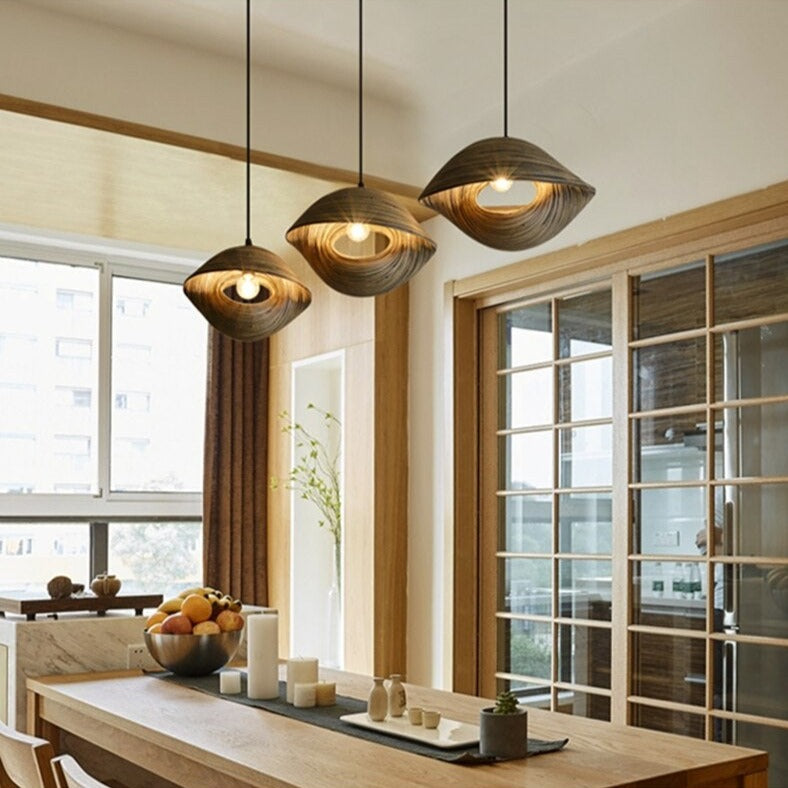 Suspension design coquillage en bambou