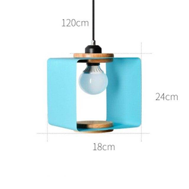 Suspension design à LED avec cube métal coloré Loft